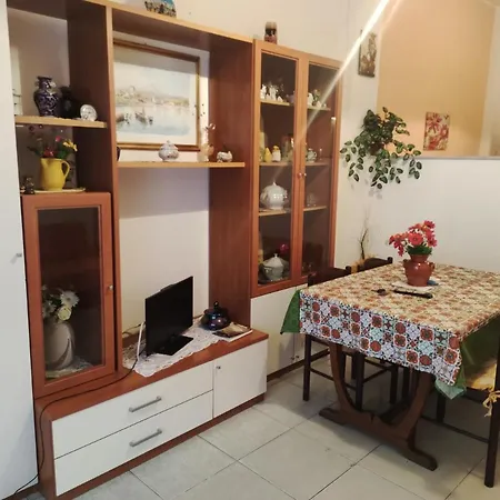 Naxosea Apartment